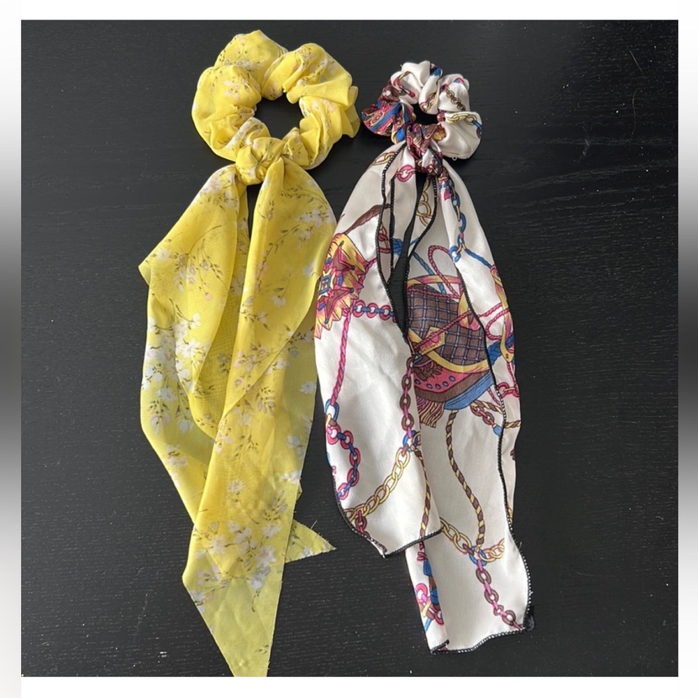 DONATED ❌Set of 2 Scarf/Bow Scrunchies